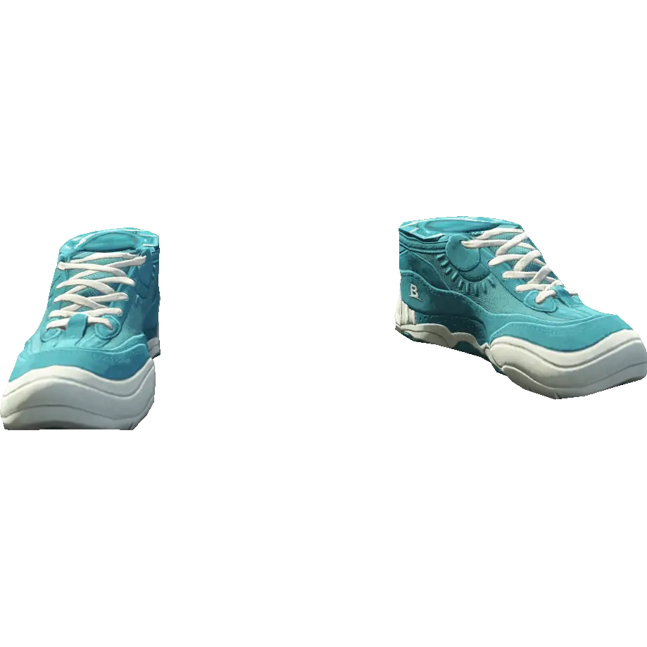 Кроссовки походные